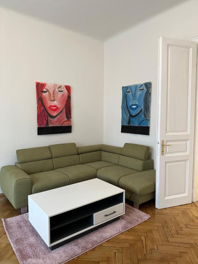 Artliving Apartment-Top 3 Self Check-In กราซ ภายนอก รูปภาพ