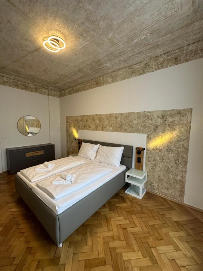 Artliving Apartment-Top 3 Self Check-In กราซ ภายนอก รูปภาพ